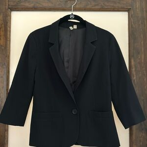 Frenchi Cropped Blazer